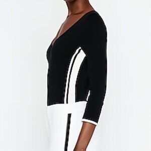 Express Side Striped V-Neck Pullover Sweater L